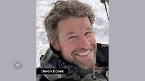 temp_image_1763636316.457281 Mount Hood Tragedy: Hunter Devon Dobek's Remains Likely Found, Highlighting Critical Community Support & GoFundMe's Role in Crises