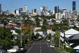 temp_image_1763724461.525301 Queensland's Economic Surge: Unpacking Australia's Fastest-Growing State Economies in 2024-25