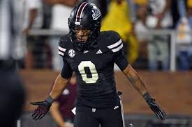 temp_image_1764363145.996129 Kellen Moore: From Record-Setting QB to NFL's Offensive Mastermind