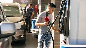 temp_image_1764523622.224742 GasBuddy Forecasts: Thanksgiving Travelers Enjoy Sweet Relief at the Pump Amid Record Surge