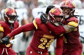 temp_image_1764554737.327416 Von Miller's Emotional Homecoming: A Legacy Confronts a Crossroads as Broncos Visit Commanders