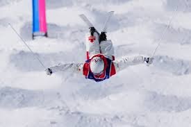 temp_image_1771154384.932929 Mikaël Kingsbury: L'Or Olympique et l'Héroïsme Canadien à Milan-Cortina