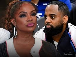 temp_image_1771261546.155173 Kandi Burruss and Todd Tucker Divorce: A Deep Dive into the Custody Battle