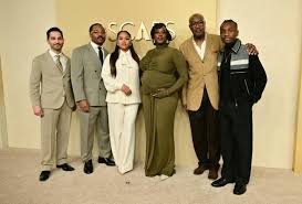 temp_image_1771423362.837579 Delroy Lindo: A Career Retrospective & Recent Online Security Concerns