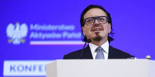 temp_image_1771454712.122064 Polish Local Content: A New Definition and its Impact on Investments