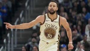 temp_image_1771572947.713837 Kristaps Porziņģis: Latest Updates on Stephen Curry's Knee Injury and Warriors Outlook