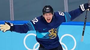 temp_image_1771626982.503341 Tage Thompson: Rising Star of the NHL – Stats, News & Future Potential