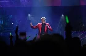 temp_image_1771890273.187471 Barry Manilow: A Timeless Legacy of Pop Music