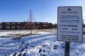 temp_image_1772195985.934216 Le Devoir: Tumbler Ridge Schools Return to Learning After Tragedy