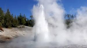 temp_image_1772633146.474562 Echinus Geyser