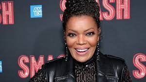 temp_image_1772648549.047852 Yvette Nicole Brown: A Daughter's Journey Through Alzheimer's Caregiving
