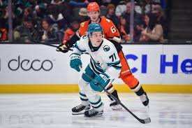 temp_image_1772666274.043687 Emily Kaplan: Pioneering Hockey Journalism and Insights