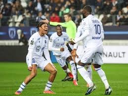 temp_image_1772911302.424211 Auxerre vs Strasbourg: A Battle for Ligue 1 Survival and European Ambitions