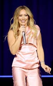 temp_image_1773120566.08316 Hilary Duff: A Journey From Lizzie McGuire to Modern Mom & Businesswoman