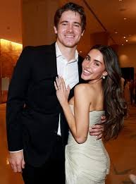 temp_image_1773145025.202901 Madison Beer: Rise to Fame, Music, and Influence