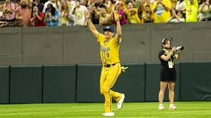 temp_image_1773667983.092042 Savannah Bananas Schedule: Drew Brees' Surprise Visit & 2026 Updates