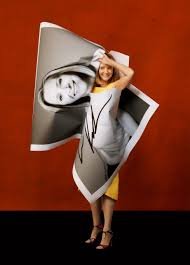 temp_image_1773900224.922916 Lisa Kudrow