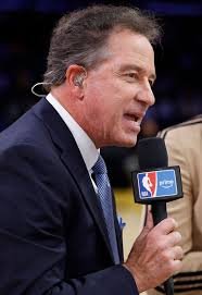 temp_image_1774221493.676653 Kevin Harlan: The Voice of Sports and the Art of Juggling Multiple Networks