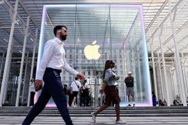 temp_image_1774335730.43282 Apple: The Tech Giant Shaping Our Future