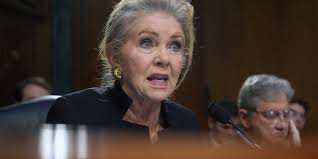 temp_image_1774626844.008873 Marsha Blackburn Leads in Tennessee Governor Race, Poll Shows - AI Concerns Rise