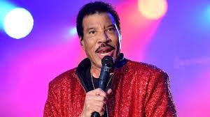 temp_image_1774920294.048224 Lionel Richie on Fame & Fan Interactions: A Lesson for Rising Stars