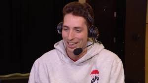 temp_image_1775373371.326101 Scott Oake: A Legacy of Sports Journalism and Broadcasting