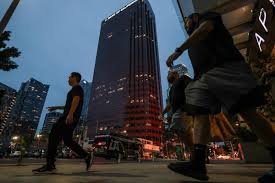 temp_image_1775455468.605824 Navigating the US Real Estate Market: A Comprehensive Guide