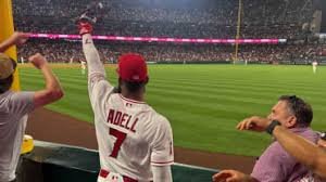 temp_image_1775472825.68216 Jo Adell's Incredible Catch: The Photo That Captivated Baseball Fans