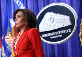 temp_image_1775482665.581091 Jeanine Pirro: Declínio nas Taxas de Condenação e Desafios no Departamento de Justiça