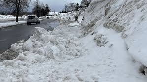 temp_image_1775505543.304519 Pluie à Saguenay : Défis de déneigement et prudence accrue