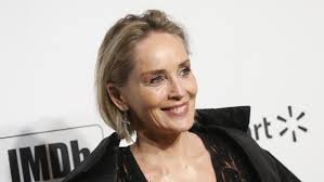 temp_image_1775507505.555342 Robert De Niro: A Timeless Icon and His Unexpected Connection to Hollywood's Best Kisses