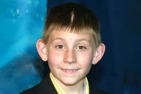 temp_image_1775544419.416075 Navigating The Middle: Understanding and Thriving in Life's Transition