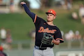 temp_image_1775765873.609619 Parker Meadows Injury: Detroit Tigers Outfielder Collides with Teammate