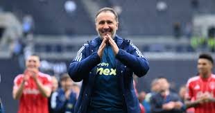 temp_image_1775768868.291703 Porto vs. Nottingham Forest: Pereira Navigates Premier League and Europa League Ambitions