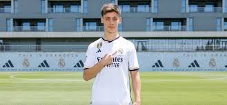 temp_image_1776282078.461842 Ferland Mendy and the Arda Güler Substitution Controversy: Real Madrid's Champions League Setback