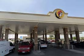 temp_image_1776420899.970595 Buc-ee's: The Texas Travel Center Phenomenon - Everything You Need to Know