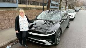 temp_image_1776510180.719099 Prix: How Rising Gas Prices are Driving Canadians to Electric Vehicles