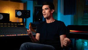 temp_image_1776648297.995564 Leon Thomas: The R&B Innovator Redefining Modern Soul After Grammy Triumph