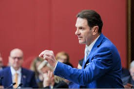 temp_image_1776856952.663641 Geneviève Guilbault