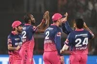 temp_image_1777139095.693883 Clash of Titans: Jofra Archer Outsmarts Travis Head in Intense IPL Showdown