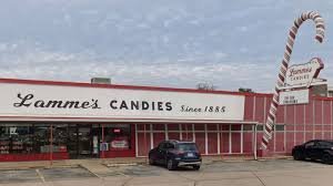 temp_image_1777467273.311425 Bittersweet Farewell: Why a Historic Candy Store Chain is Closing Its Doors