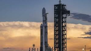 temp_image_1777472999.910544 SpaceX Falcon Heavy Launch: ViaSat-3 F3 Mission Heads to Orbit