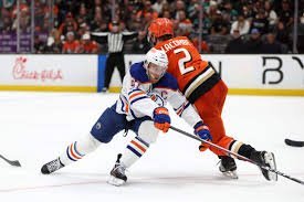 temp_image_1777607242.925054 Jackson LaCombe: The Unlikely Wall Stopping Connor McDavid in the NHL Playoffs
