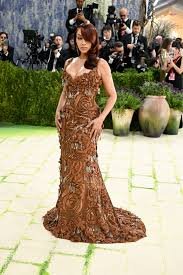 temp_image_1777945598.218669 La La Anthony Redefines 'Costume Art' at the 2026 Met Gala: A Masterpiece in Fashion