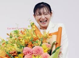 temp_image_1778694124.71958 Kaori Sakamoto Announces Retirement and a Surprise Marriage: A New Chapter Begins