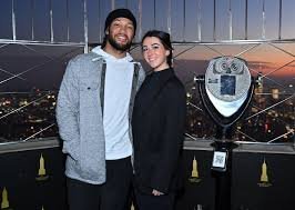 temp_image_1779251089.505963 Who is Kiana James? Meet Jalen Brunson's Supportive Wife and Partner