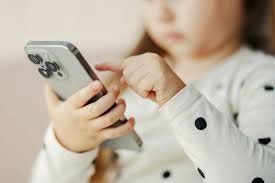 temp_image_1779309087.205297 Screen Time Crisis: How to Balance Your Child's Digital Life for Better Mental Health