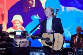 temp_image_1779425520.123866 Paul McCartney Lights Up SNL Finale: A Night of Beatles Hits, Comedy, and Surprises