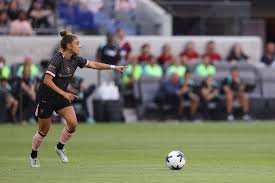 temp_image_1779583989.490107 Angel City FC vs Houston Dash: NWSL Clash Preview & Analysis