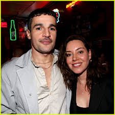 temp_image_1779779457.913373 The Unstoppable Rise of Aubrey Plaza: From Deadpan Queen to Hollywood Powerhouse